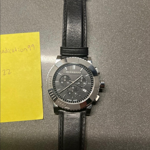 Burberry trench chronograph - Picture 2 of 4